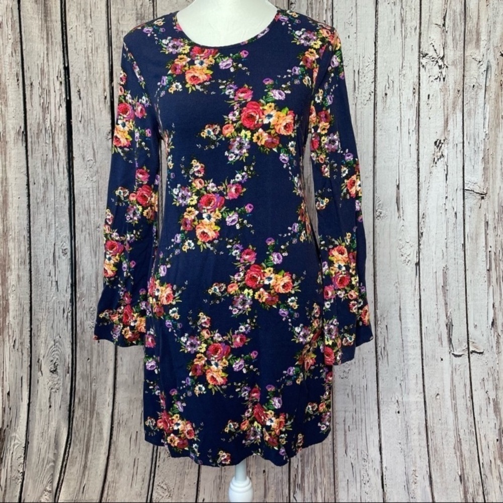 Zoe & Rose Band of‎ Gypsies Blue Floral Lightweight Long Sleeve Blue Dress